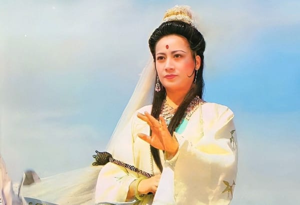 Cảm ngộ Tây Du: Tại sao bình tịnh thủy của Quán Âm Bồ Tát lại thần kỳ tới vậy?
